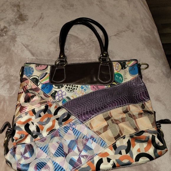 Coach Purse - Picture 2 of 4